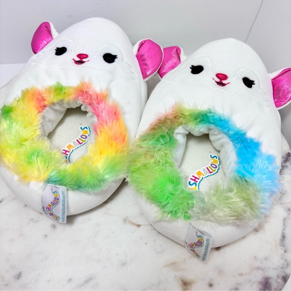 Squishmallows Unisex Youth Slip On Soft‎ & Cozy Cute Plush Squishie Slippers 4-5